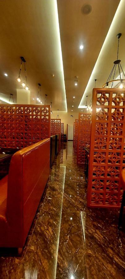 Hotel Madhuban Silvassa Eksteriør bilde